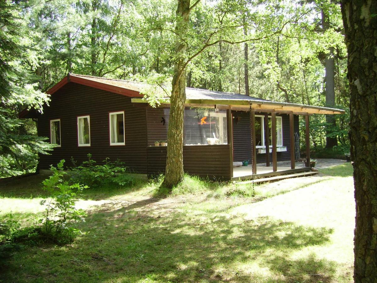 Midtvejshuset Villa Ronne Exterior photo